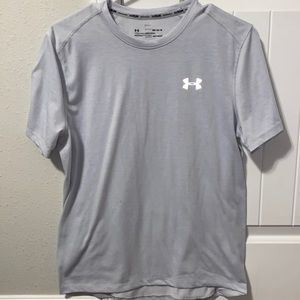 Under armor shirt